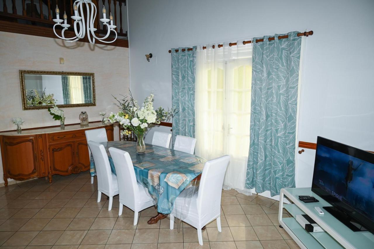 Villa D Ennry Pointe-Noire Exterior foto